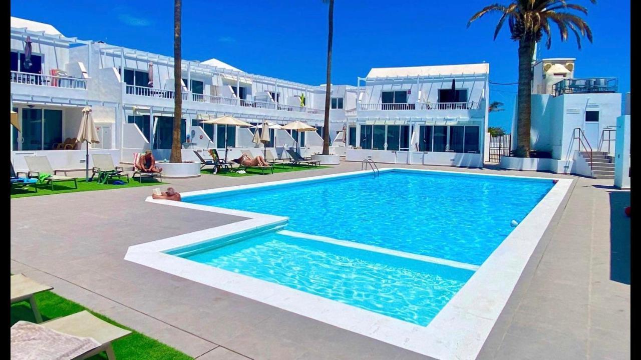 Beautiful 2 Bed Apt Atlantic View First Floor With Air Con & Free Wifi Apt 17a Apartment Puerto del Carmen (Lanzarote)